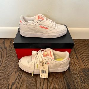 Reebok Club C Sneakers (size 6)